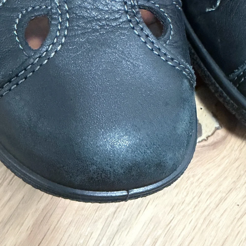 Hotter Black Leather Flats with Cutout Design UK 5 = US 7